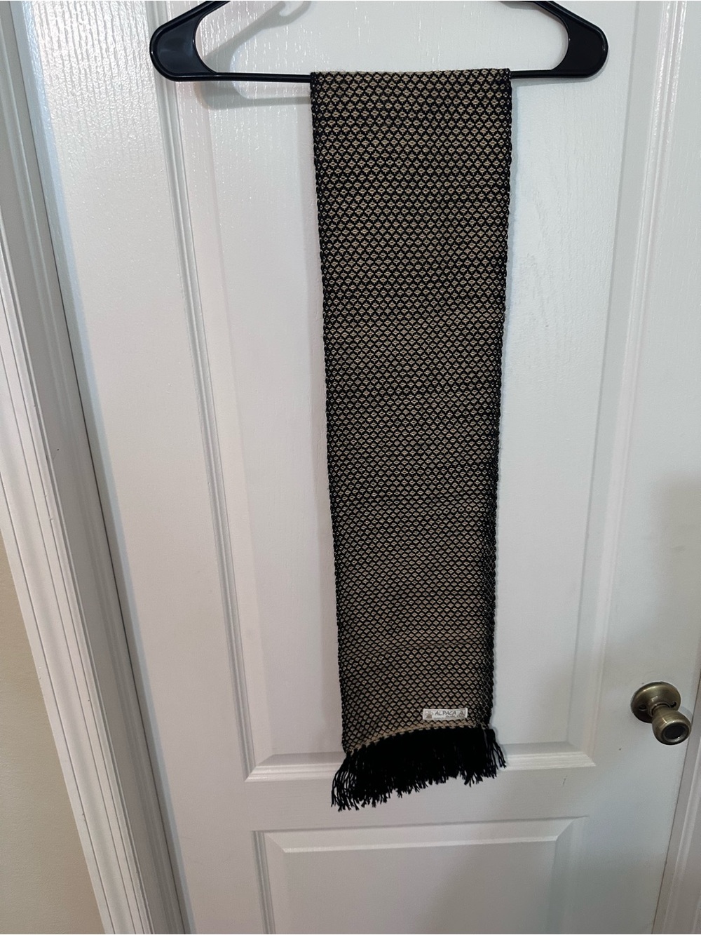 Alpaca Jarka Hand Woven Wool Fringe Scarf Black Beige Geometric Unisex